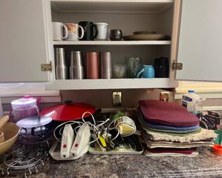 Kitchen appliances