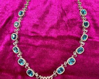 Wonderful collection of jewelry, emeralds, rubies, platinum, Tanzanite, and more