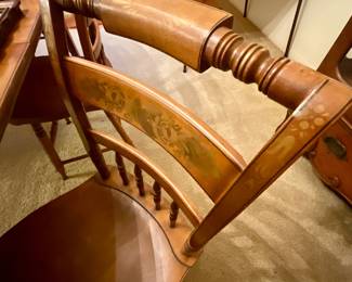 Dining room table chair design