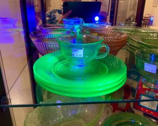 Uranium glass