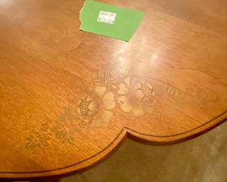 Dining room table design