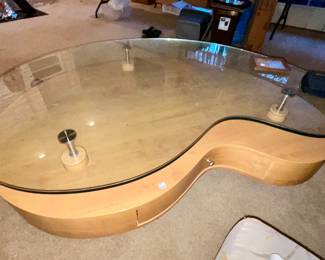 Vintage MCM kidney shaped coffee table