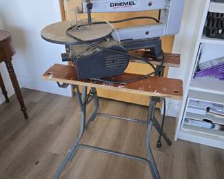 Dremel Scroll Saw and Black  Decker Workmate Stand