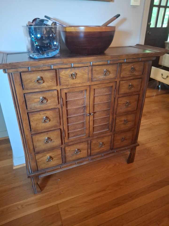 Beautiful cabinet