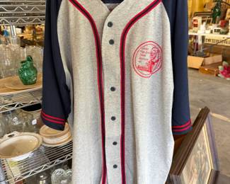 1901 Class T-shirt!