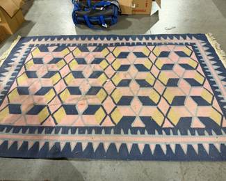 Rugs are throughout