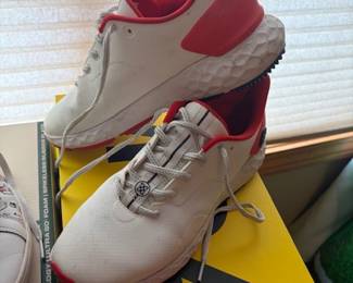 LADIES GOLF SHOES 7 & 8