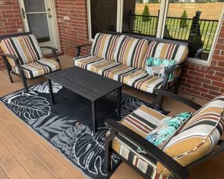 NICE PATIO SET. PRICES INDIVIDUALLY