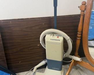 RETRO VAACUUM