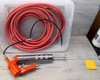 PNEUMATIC GREASE GUN AIR HOSE 