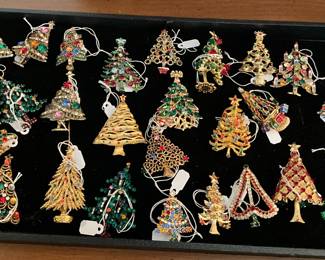 More Christmas tree pins