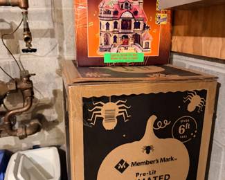 Monster Mash party game or Halloween themed toy