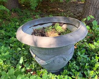 Round concrete garden planter