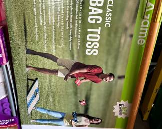 Bag toss/ corn hole