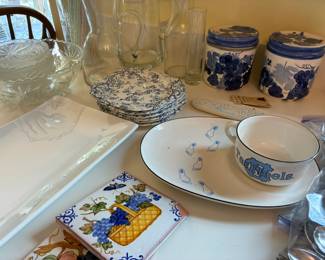 Tarheels bowl and platter set