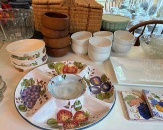 Decorative serveware