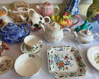 Collection of novelty and decorative teapots