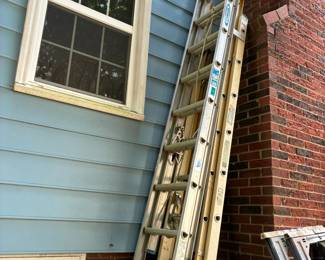 Extension ladders