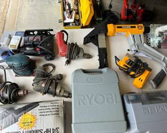 Large selection of power tools