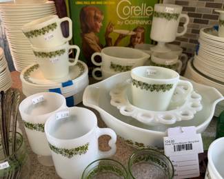 Pyrex Spring Blossom Collection