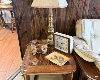 Wooden Side Table, Decorative Table Lamp, Vtg Clock