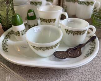 Pyrex Spring Blossom Collection