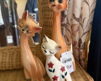 MCM Long Neck Cat Pair