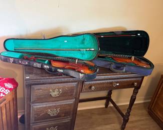 Violins, Wooden Desk