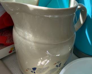Vtg Friendship Pottery Cream Pitcher 