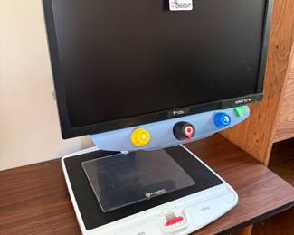 Topaz EZ Zoom Reader