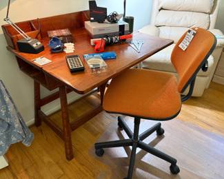 Cushman Colonial-Style Rudder Desk 