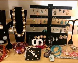 one dollar jewelry