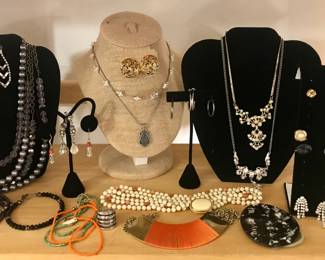 one dollar jewelry