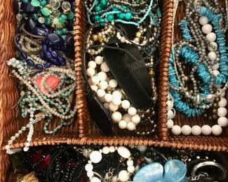 one dollar jewelry