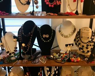 one dollar jewelry