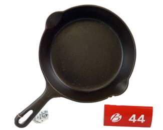 Griswold Erie PA #5 Small Logo 724K *NS