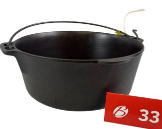 Griswold Wagner Ware 5 Quart Dutch Oven *S