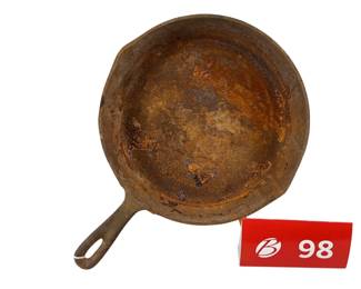 10 1/8" Old Lodge Heat Ring Rusty Skillet *NS