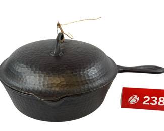 Chicago Foundry 89 Hammered Chicken Fryer + Lid *S