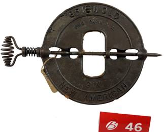 9" Griswold Erie PA Reversible Steel Spindle *S