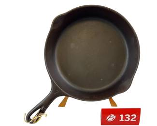Wagner # 7 7 On Handle Double Pour Skillet *S