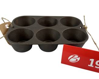 Lodge Mini Cast Iron Cornbread Pan *S