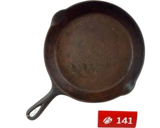 Wagner # 8 On Bottom Double Pour Cast Iron Skillet *NS