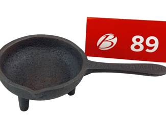 1979 Midwest Mini Footed Pot Skillet *S