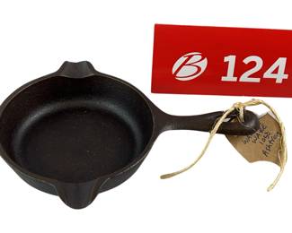 Wagnerware 1050 Mini Skillet Ashtray *S