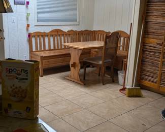 Breakfast nook, wood Kitchen table, banquette seating, bench with storage, corner dining set,