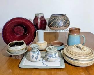 Pottery And Ceramic Serveware And Decor