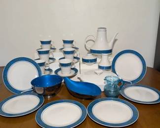 Noritake Larkspur MCM Coffee Service