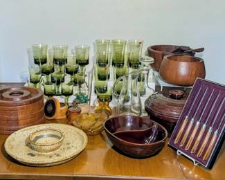 013 Dansk Wood Bowls And MCM Green Glassware