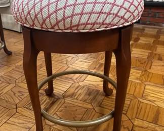 Counter Height Swivel Stools with Footrest